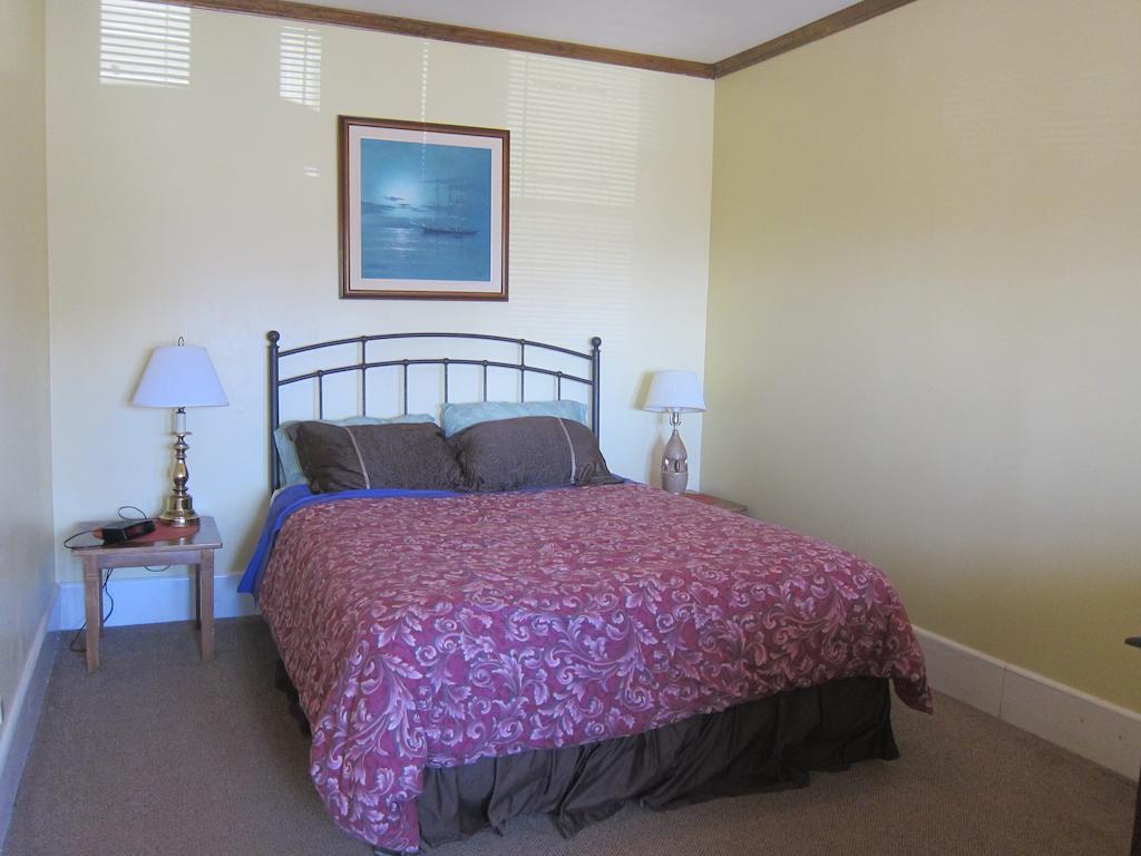 Salmon River Country Inn Head of Jeddore Номер фото